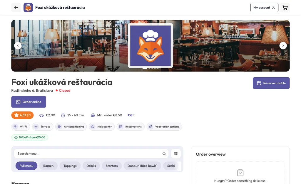Egy Foxi.food-on készült étterem-weboldal asztali nézete: borítófotók, nyitvatartás, Rendelés online gomb és az étlap